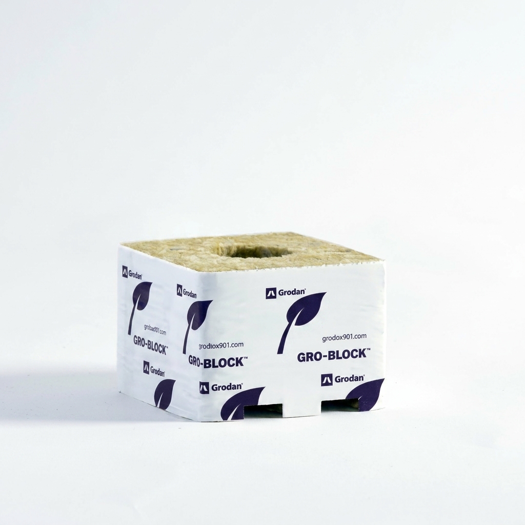 Grodan Gro Block Improved GR6.5 Small 4in w/Hole Shrink wrapped/Strip — Grodan | Pachamama Costa Rica