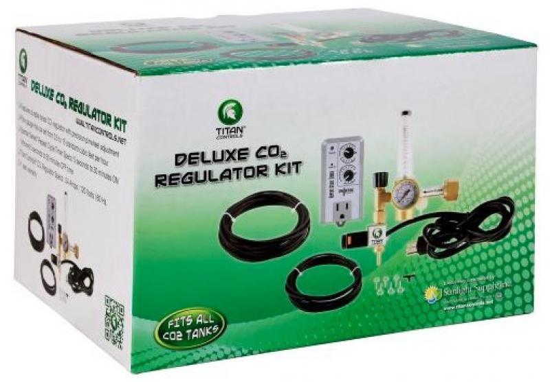Titan Controls Deluxe CO2 Regulator Kit w/ Timer